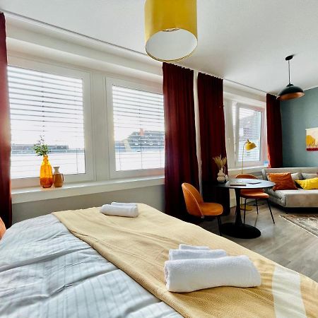 Klassen Stay - Exklusives Apartment Am Hbf - Kueche, Netflix, Kingsizebett 科布倫茨 外观 照片
