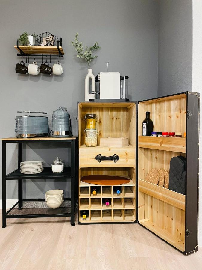 Klassen Stay - Exklusives Apartment Am Hbf - Kueche, Netflix, Kingsizebett 科布倫茨 外观 照片