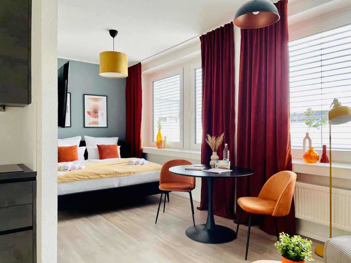 Klassen Stay - Exklusives Apartment Am Hbf - Kueche, Netflix, Kingsizebett 科布倫茨 外观 照片